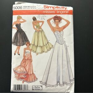 Simplicity Sewing Pattern 5006 Corset Petticoat